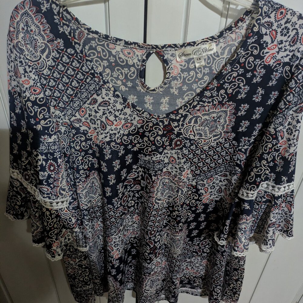 ~NWOT Women's blouse